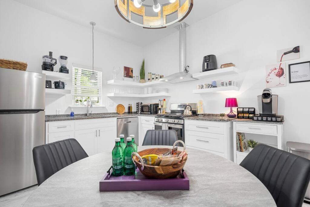 Vineyard Cottage-Pet Friendly & Walk To Oaklawn! Hot Springs Buitenkant foto